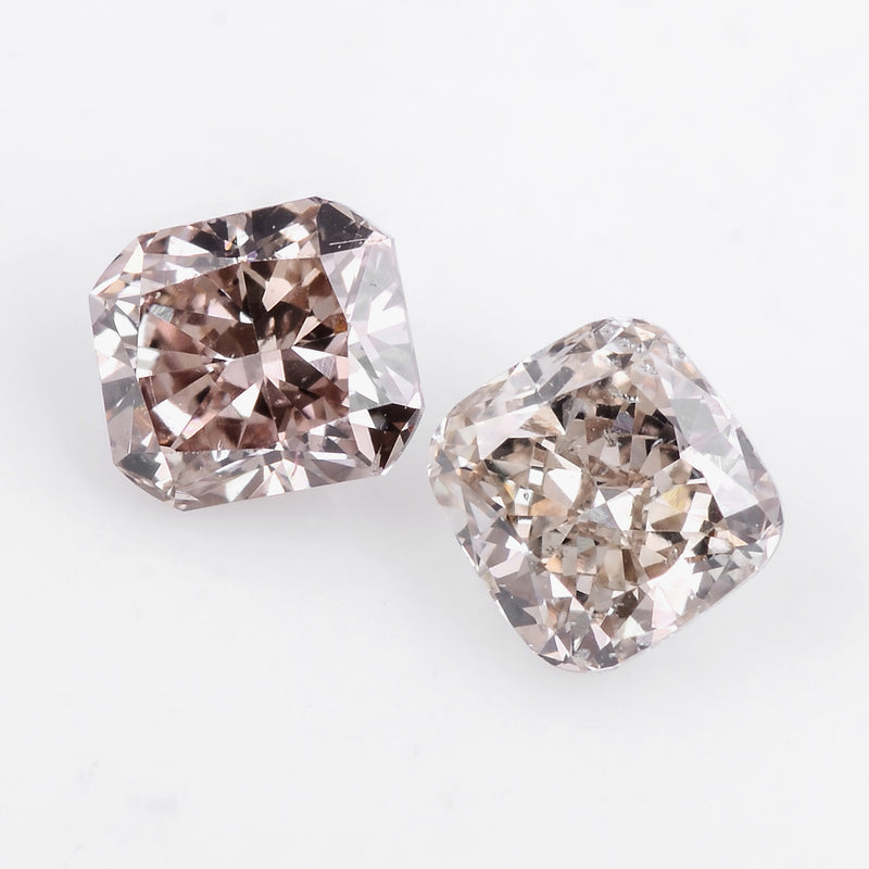 2 pcs Diamond  - 0.63 ct - Cushion - Brown