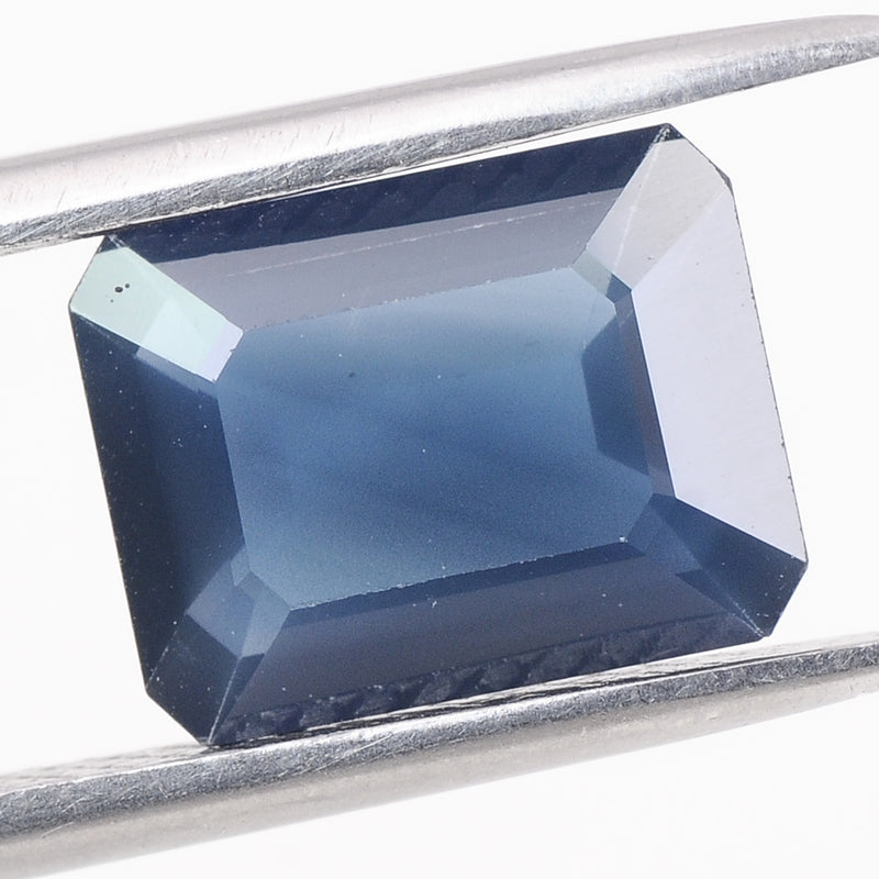 1 pcs Sapphire  - 2.13 ct - Octagon - Deep Blue (Grayish)