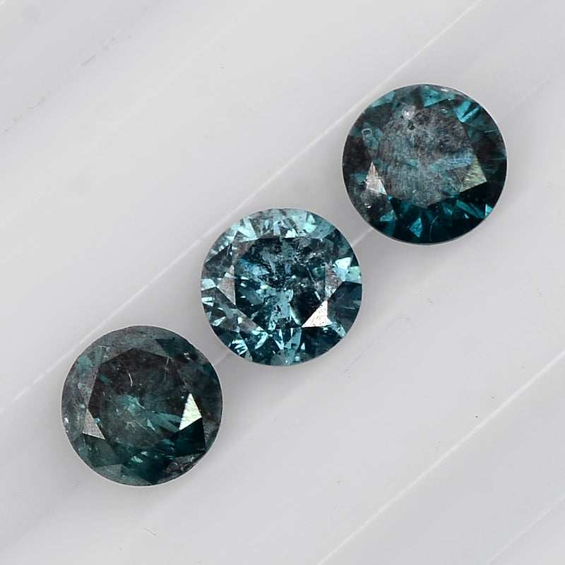 3 pcs Diamond  - 0.74 ct - ROUND - Fancy Vivid to Fancy Deep Blue / Greenish Blue. - I1 - I2