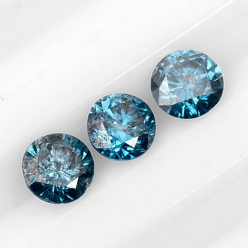 3 pcs Diamond  - 0.86 ct - ROUND - Fancy Vivid to Fancy Deep Blue - I1 - I2