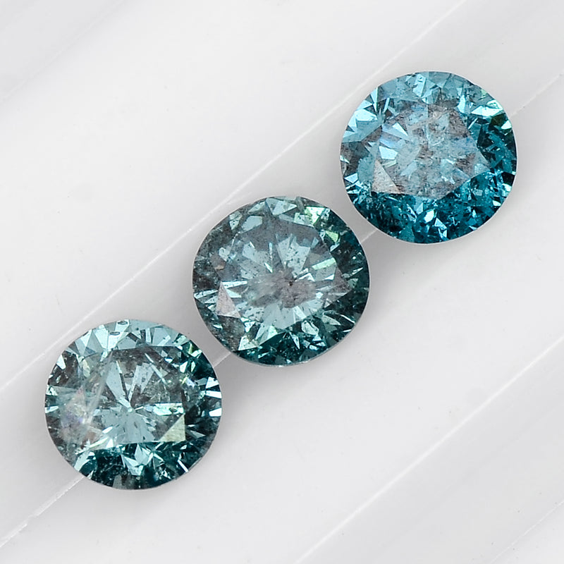 3 pcs Diamond  - 0.77 ct - ROUND - Fancy Vivid Blue/Greenish Blue - I2