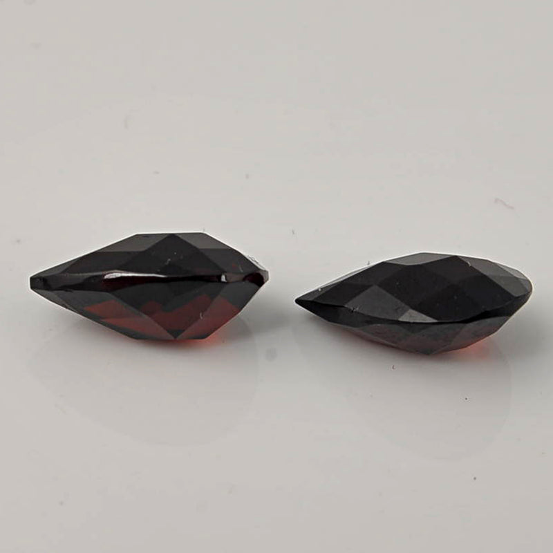 7.25 Carat Red Color Pear Garnet Gemstone
