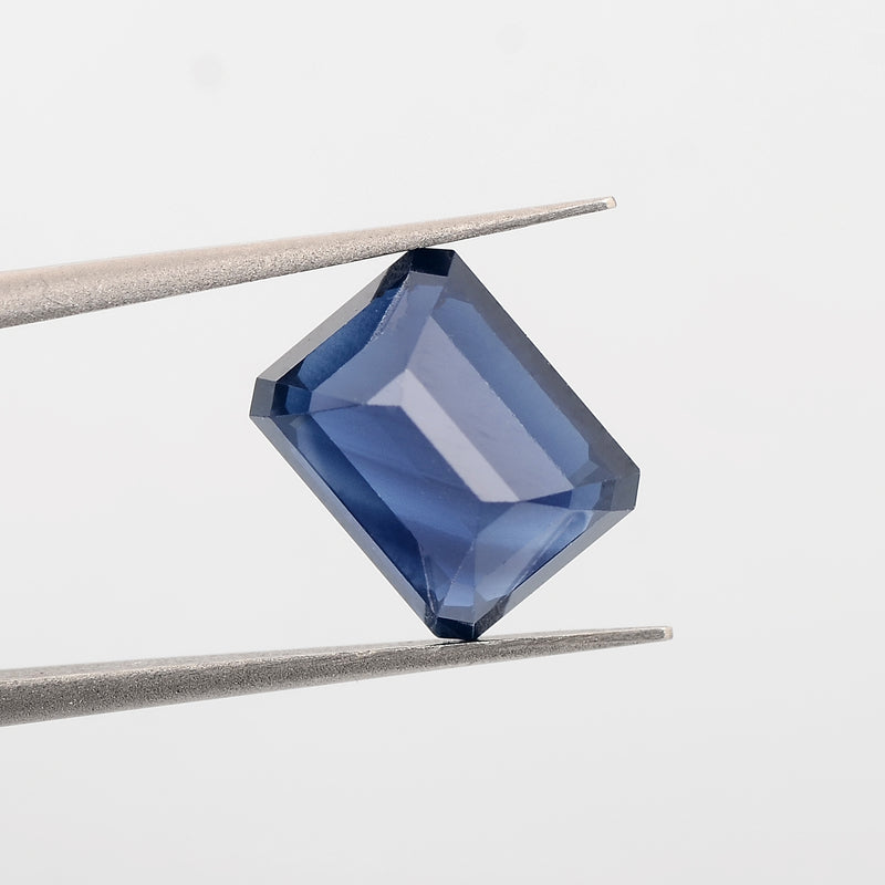 Octagon Blue Color Sapphire Gemstone 3.55 Carat
