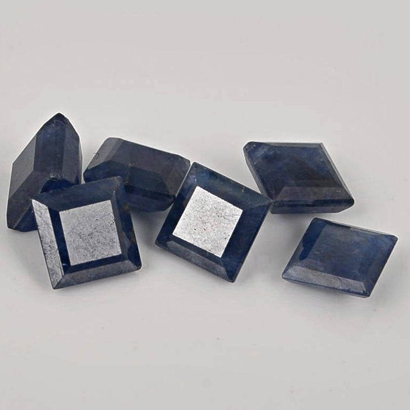 13.95 Carat Blue Color Square Sapphire Gemstone