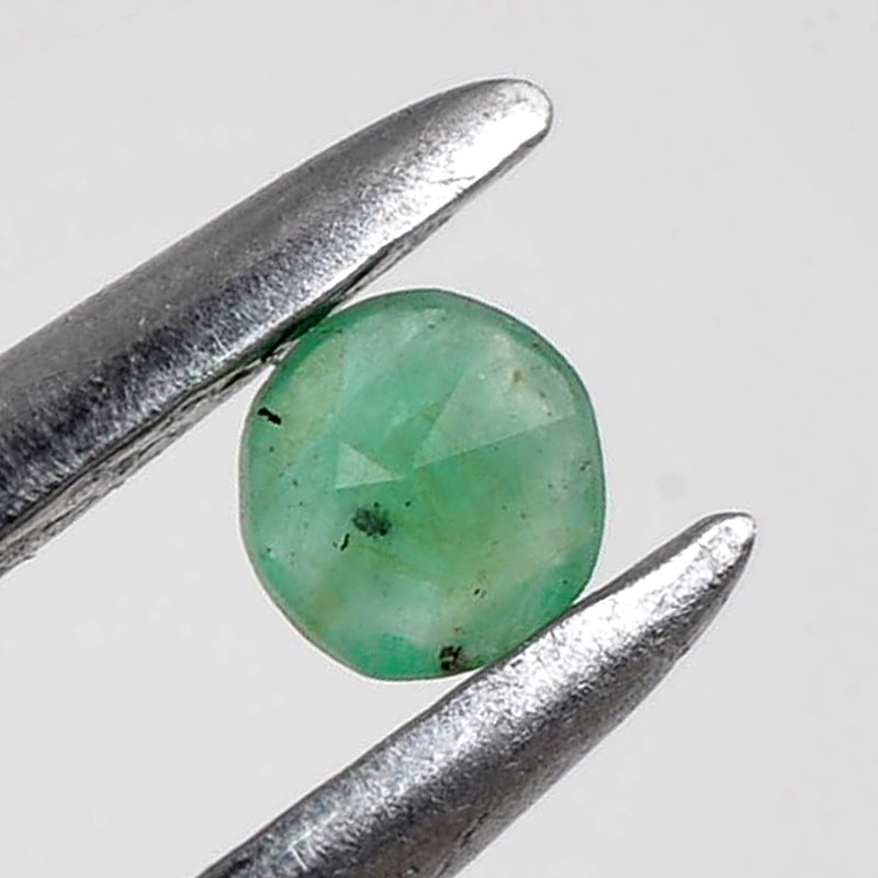 7.50 Carat Green Color Round Emerald Gemstone