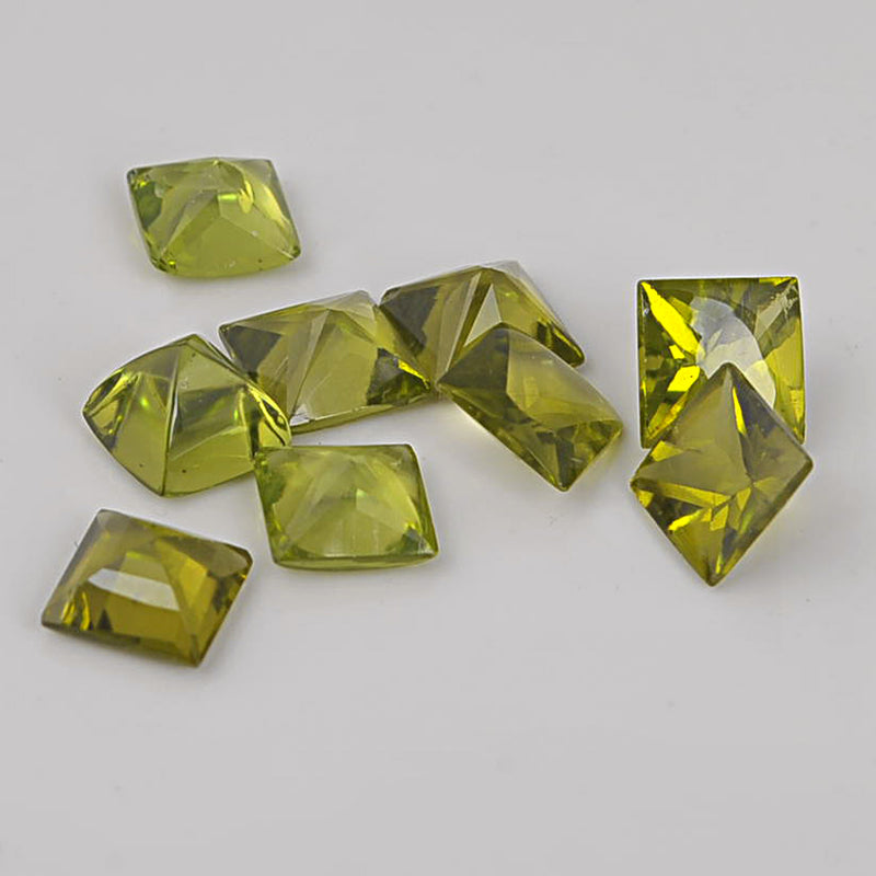 10.08 Carat Green Color Square Peridot Gemstone