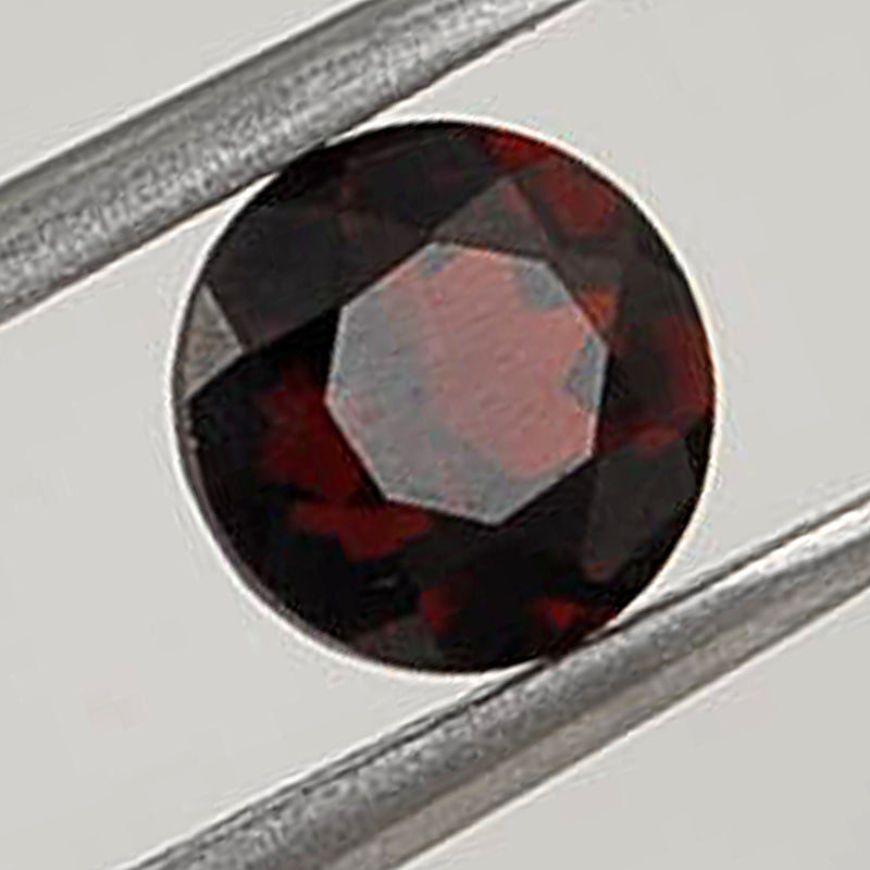 0.97 Carat Red Color Round Garnet Gemstone