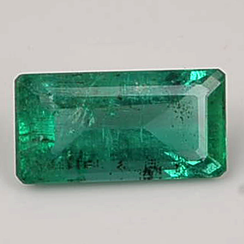 Octagon Green Color Emerald Gemstone 1.81 Carat - IGI Certified