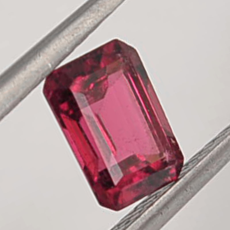 1 pcs Rubellite  - 0.98 ct - Octagon - Reddish Purple - Transparent
