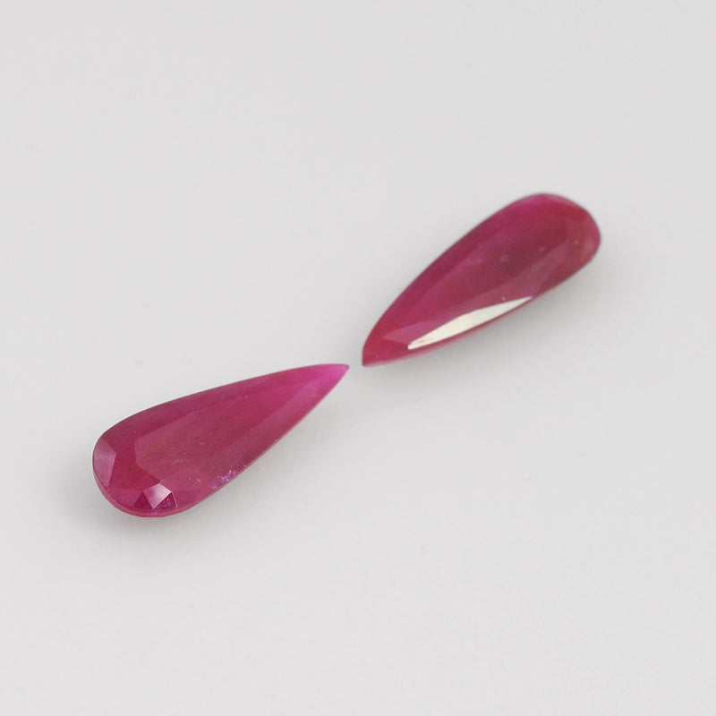2 pcs Ruby  - 4.32 ct - Pear - Red