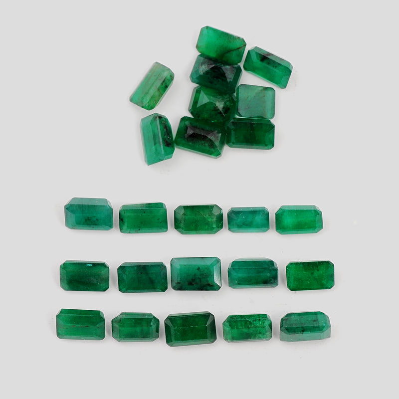 24 pcs Emerald  - 13.97 ct - Octagon - Green