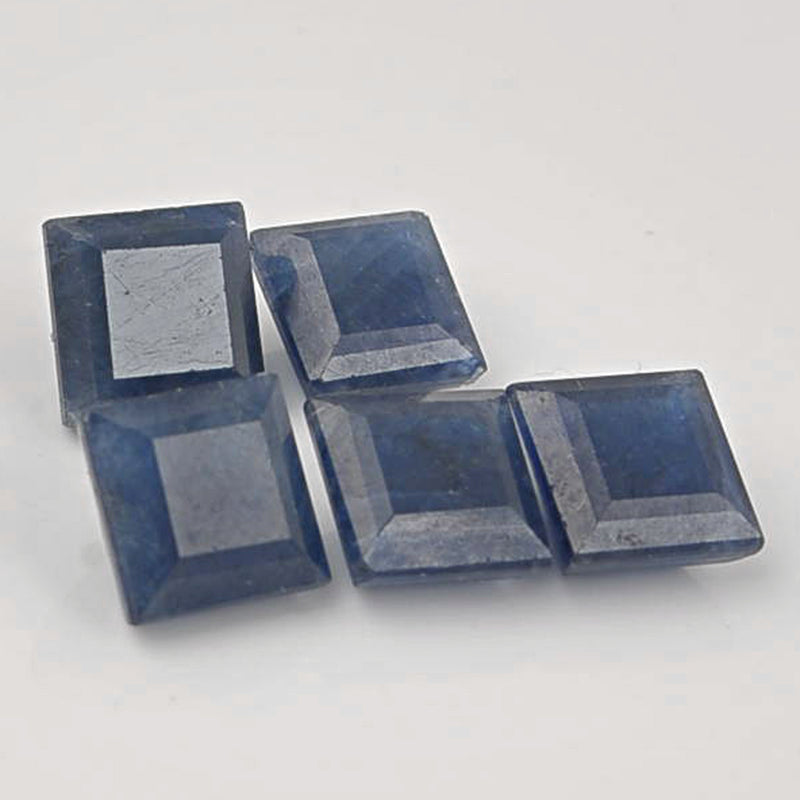 13.35 Carat Blue Color Square Sapphire Gemstone
