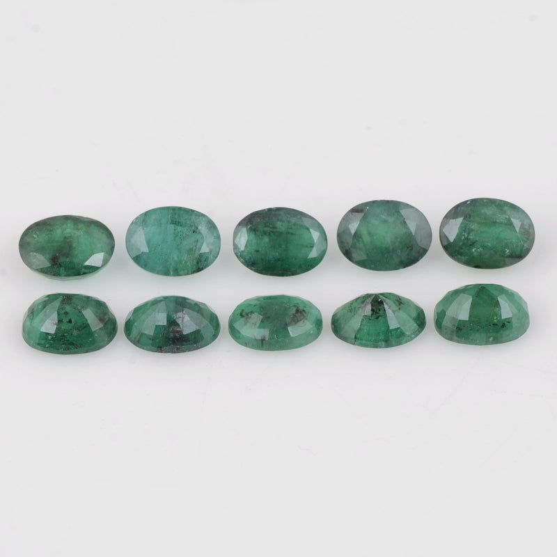 12.1 Carat Oval Green Emerald Gemstone