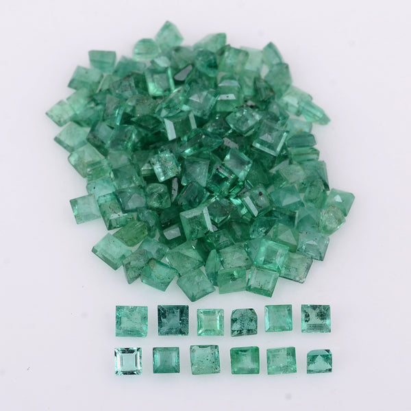 153 pcs Emerald  - 9.04 ct - Square - Green
