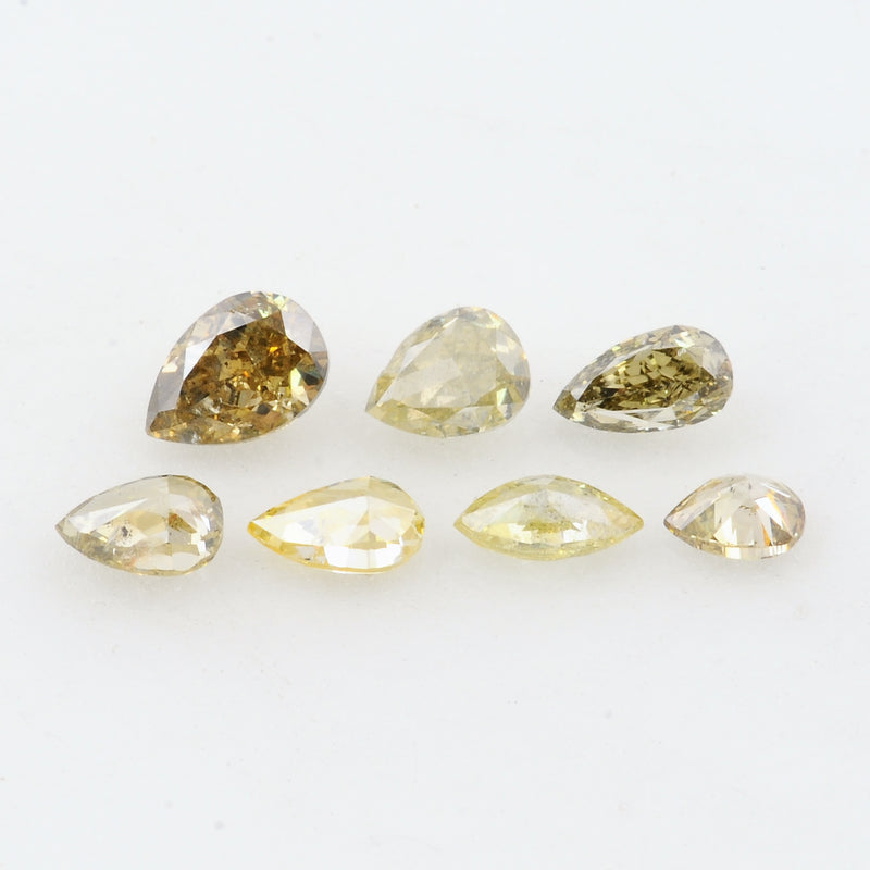7 pcs Diamond  - 0.95 ct - Mix Shape - Yellow - SI - I1