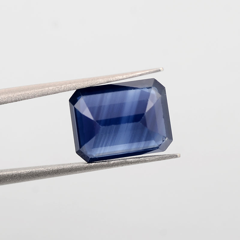 Octagon Blue Color Sapphire Gemstone 2.83 Carat