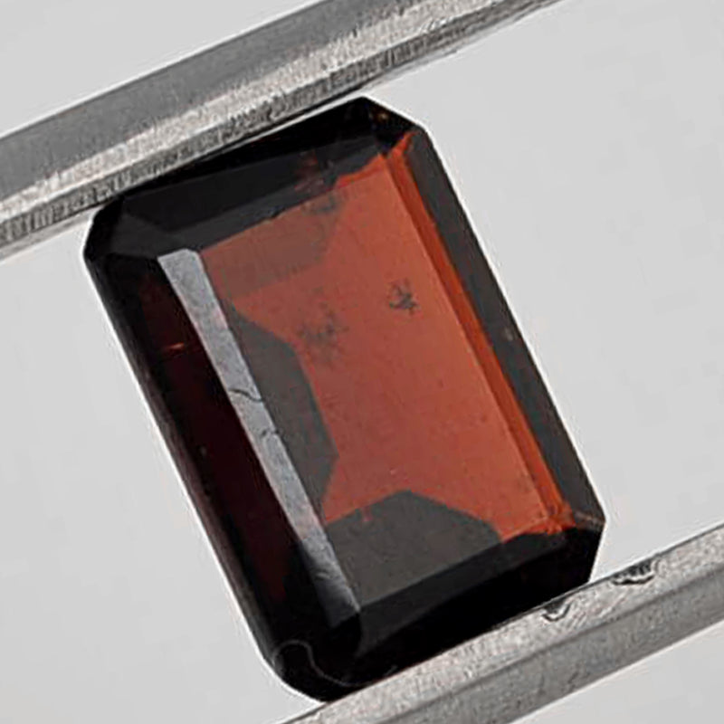 4.90 Carat Red Color Octagon Garnet Gemstone