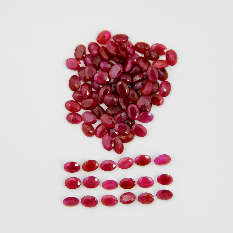 95 pcs Ruby  - 87 ct - Oval - Red