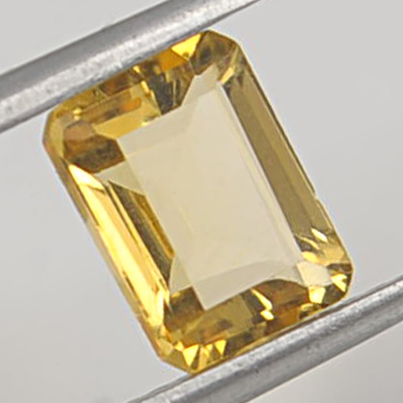 24.80 Carat Yellow Color Octagon Citrine Gemstone