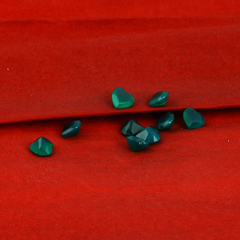 5.3 Carat Green Color Heart Onyx Gemstone