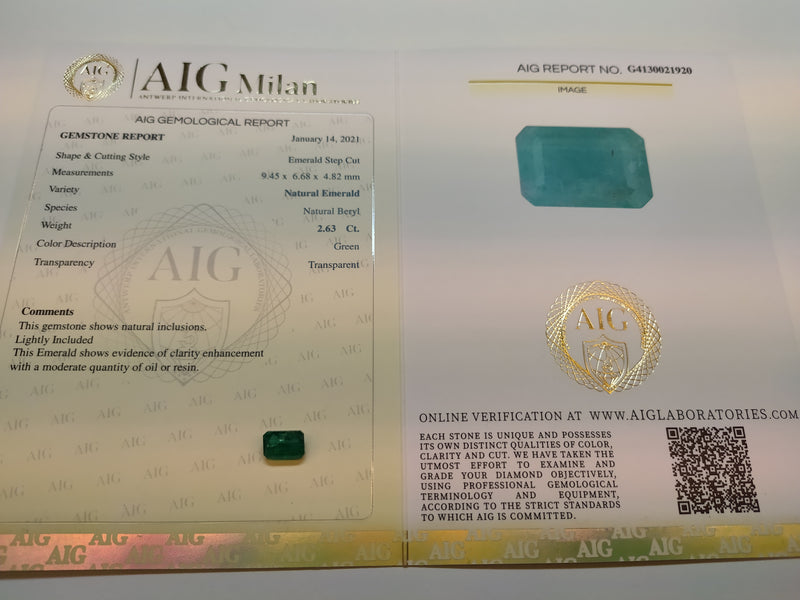 1 pcs Emerald  - 2.63 ct - Octagon - Green - Transparent