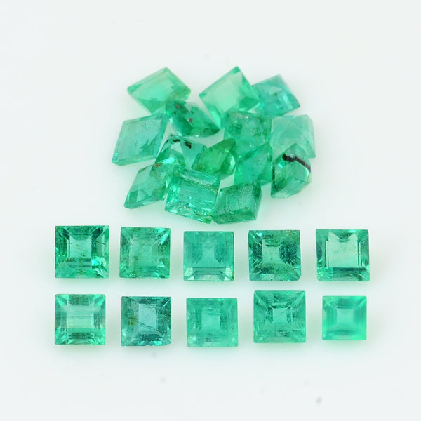 24 pcs Emerald  - 4.3 ct - Square - Green