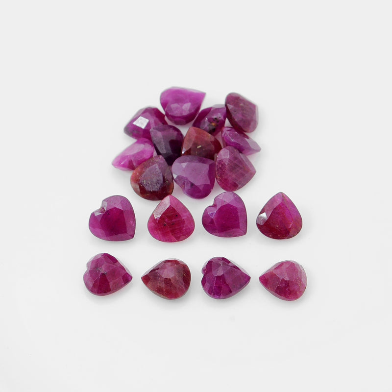 19 pcs Ruby  - 59 ct - Heart - Red