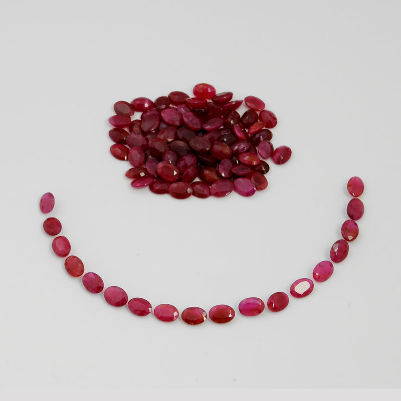 95 pcs Ruby  - 87 ct - Oval - Red