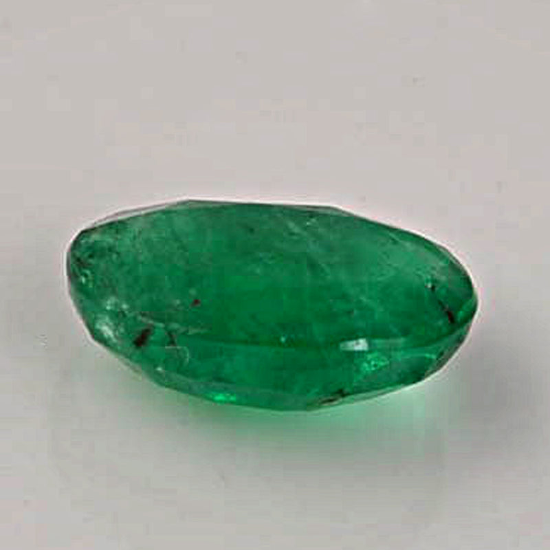 1.50 Carat Green Color Oval Emerald Gemstone