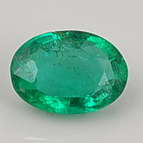 1 pcs Emerald  - 0.74 ct - Oval - Green