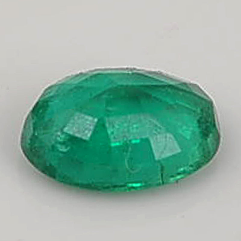 1 pcs Emerald  - 0.74 ct - Oval - Green