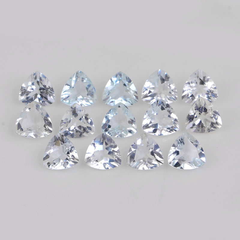 27.88 Carat Trillion Blue Aquamarine Gemstone