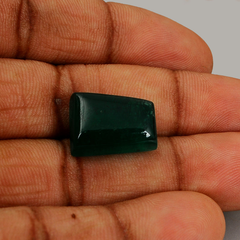 Oval Green Color Emerald Gemstone 3.75 Carat