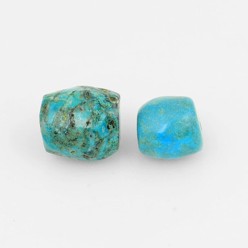 Drum-Shape Blue Color Turquoise Gemstone 15.62 Carat