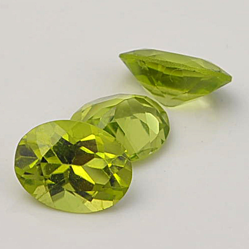 7.06 Carat Green Color Oval Peridot Gemstone
