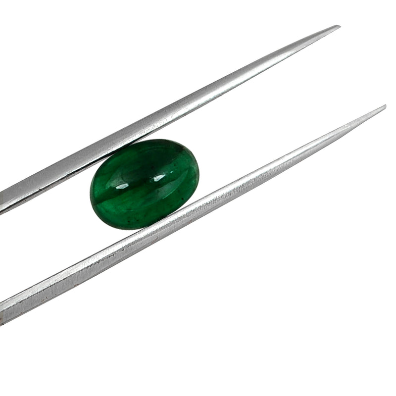 Oval Green Color Emerald Gemstone 0.90 Carat