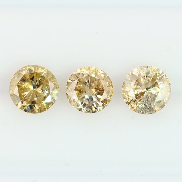 3 pcs Diamond  - 0.48 ct - ROUND - Q-R (Very Light Yellowish Brown) to NaturalFancy Light Yellow-Brown. - I2 - I3