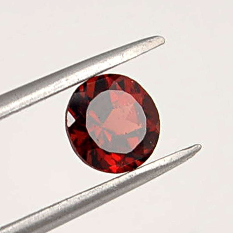 5.47 Carat Red Color Round Garnet Gemstone
